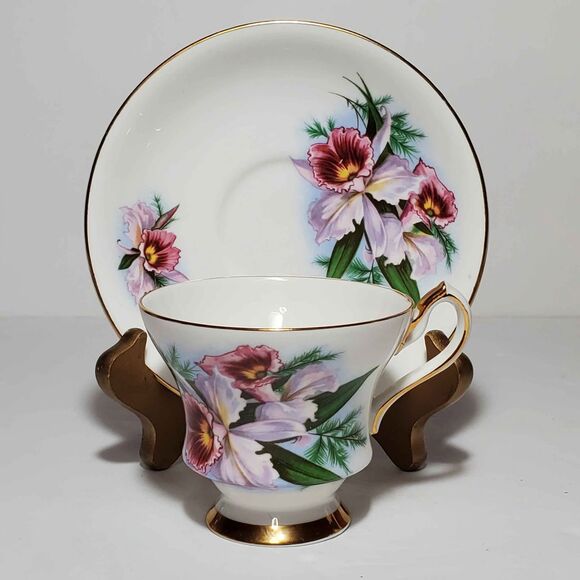 Royal London Teacup and Saucer Orchid Vintage - Picture 9 of 9